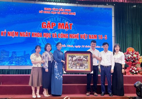 CLB Đầu tư & Khởi nghiệp tỉnh chúc mừng ngày Khoa học Công nghệ và Nhấn nút phát động Ngày hội khởi nghiệp ĐMST tỉnh Bắc Ninh năm 2023